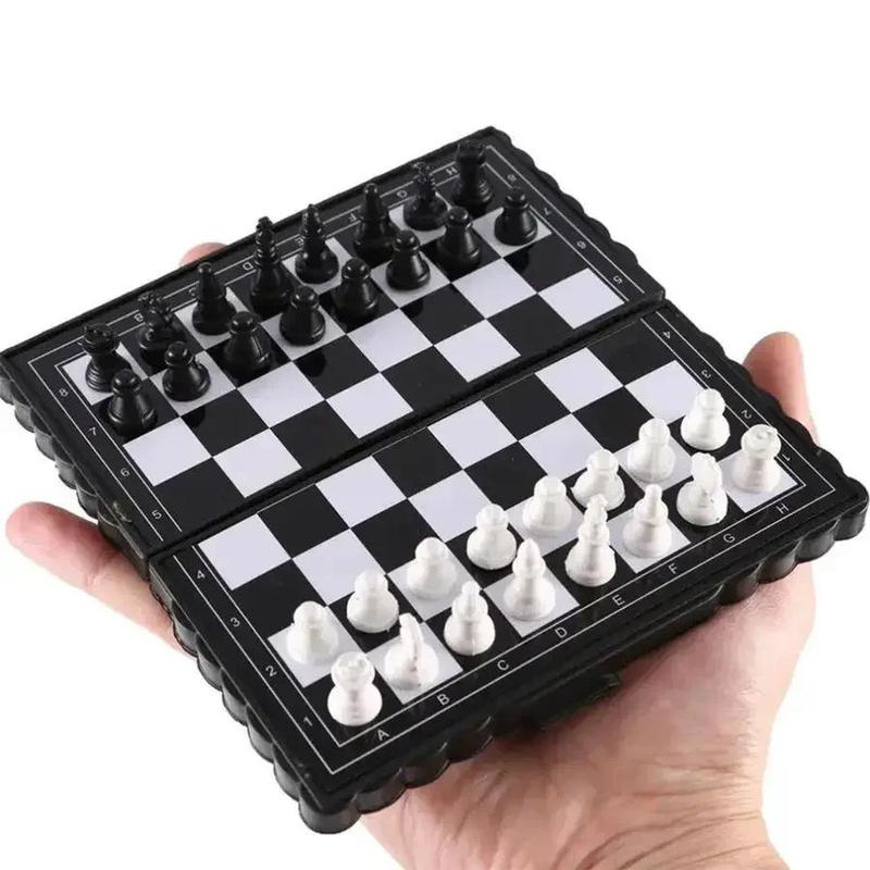 Mini Magnetic Chess Set Folding Magnetic Plastic Chessboard Board Game Portable Kid Education Toy Portable Outdoor Strategy Game Tabletop Mini  Game Set