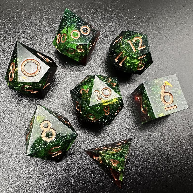 MinMax Misfits Verdant Mystique Resin Polyhedral DnD Dice Set for Dungeons & Dragons (7pc) | Green and Red  | Tabletop RPGS |  | TTRPGs