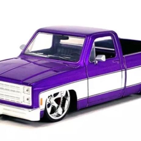 JADA JUST TRUCKS 1985 CHEVROLET C-10 1 24 CARTELLI WHEELS PURPLE WHITE 35856