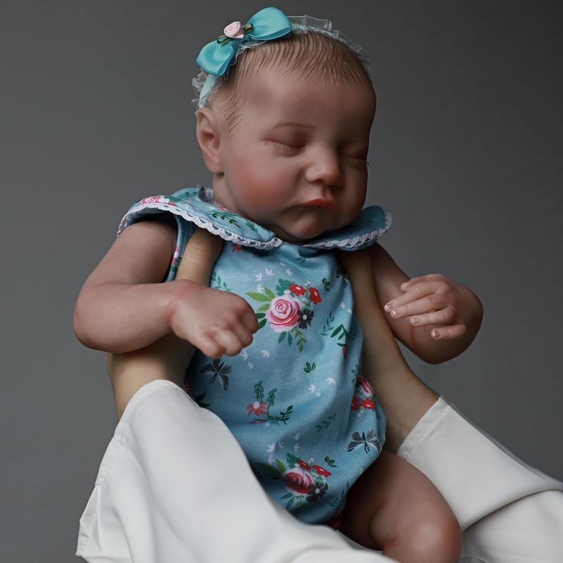 Wooroy Baby Doll - Realistic Reborn Dolls - 18 inch Newborn Baby Doll, Full Vinyl Body Doll, Anatomically Correct Real Baby Girl Christmas Birthday Gift Set for Kids Age 3 +, Birthday Gift, Girl Gift, Kids Gift, Gift Ideas, Christmas Gift, Big Sister Gift