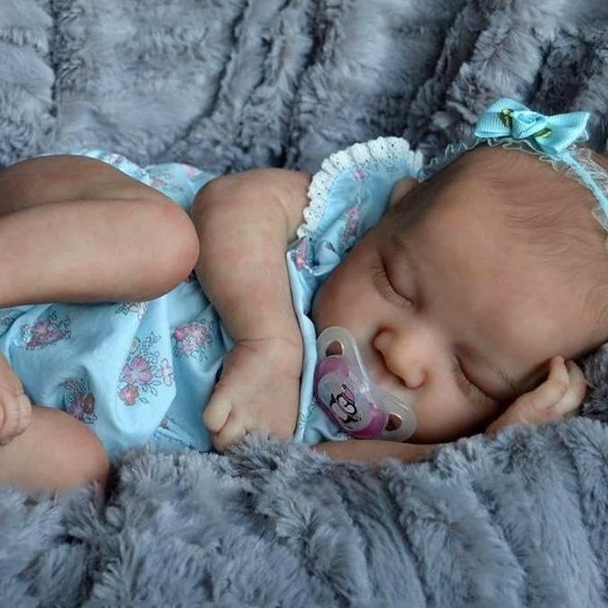 Wooroy Baby Doll - Realistic Reborn Dolls - 18 inch Newborn Baby Doll, Full Vinyl Body Doll, Anatomically Correct Real Baby Girl Christmas Birthday Gift Set for Kids Age 3 +, Birthday Gift, Girl Gift, Kids Gift, Gift Ideas, Christmas Gift, Big Sister Gift