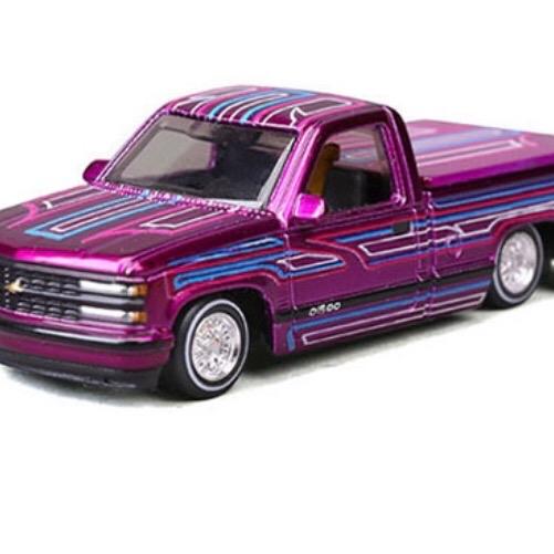 Maisto 1992 Chevrolet 454 SS Lowriders Candy Pink Die-Cast Toy Model Vehicle