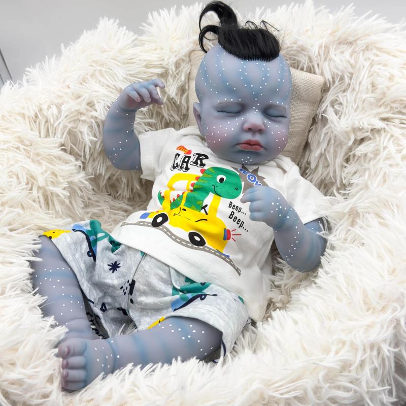 An Avatar-inspired reborn doll, 19 inches tall, handmade in vinyl, with realistic newborn skin textures and visible blood vessels, hair implants, suitable for children 3-6 years old - beige cloth body collection doll