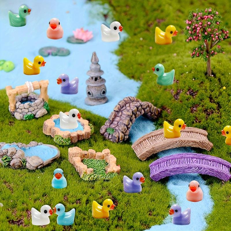 Random Color Mini Duck Ornaments, Micro Landscape Ornaments for Vase Filler Fish Tank Decor, DIY Handmade Resin Decorative Accessories