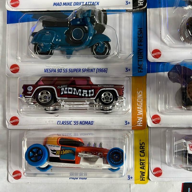 Hot Wheels Variety #1 Basic Mainlines assorted diecast car collectible scale 1:64