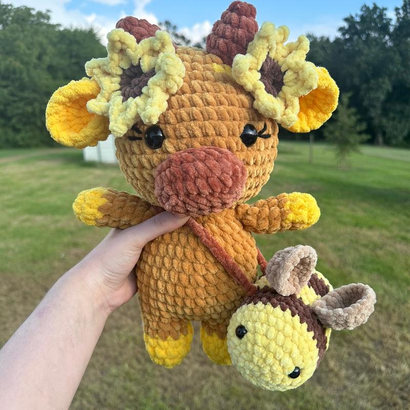 Crochet Sunflower Cow