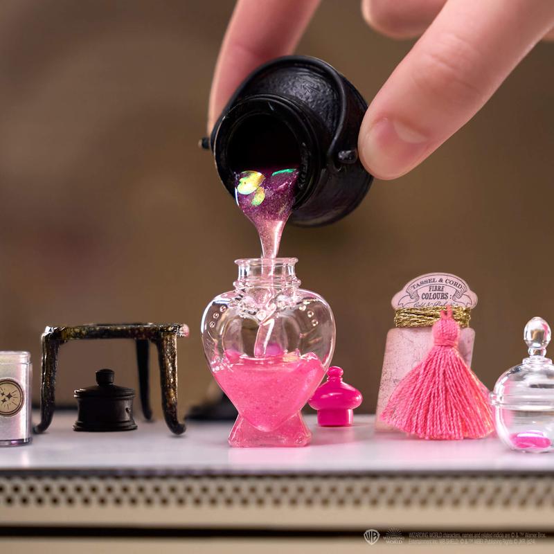 MGA's Miniverse Make It Mini Potions Harry Potter Mini Collectibles