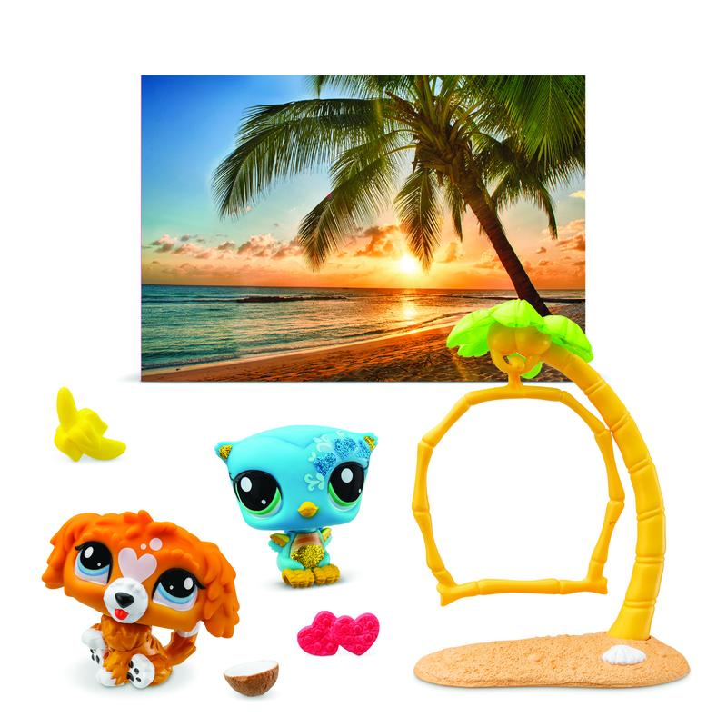 Littlest Pet Shop - Petfluencer Pairs - 2 Pets and 4 accessories, Insta-worthy Backdrop, Collector Card, and Virtual Code to unlock Roblox play