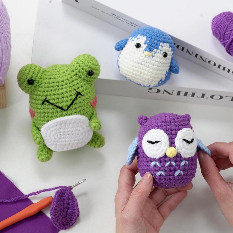 Penguin Owl Frog Crochet Kit, 1 Set Cute Animal Design Crochet Starter Kit Including Step-by-step English Video Tutorial, English Instruction Manual