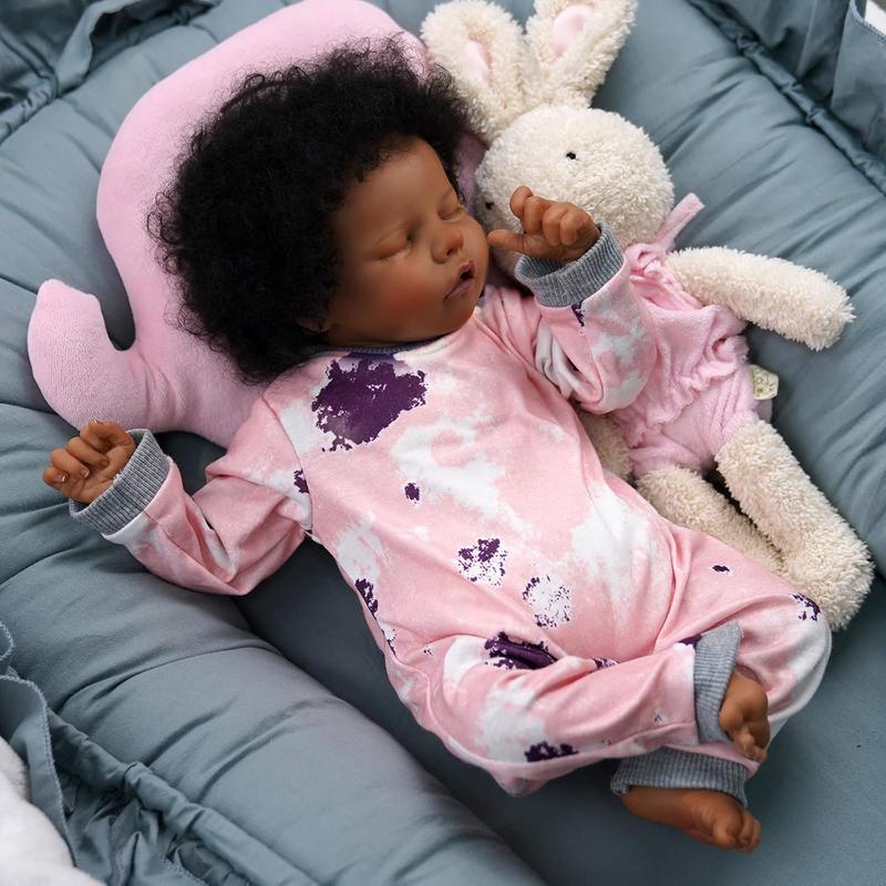 Lifelike Reborn Baby Dolls Black -17Inch Baby-Soft Body & Curls Realistic-Newborn Baby Dolls African American Real Life Baby Dolls Cloth Body with Feeding Kit & Gift Box for Kids Age 3+