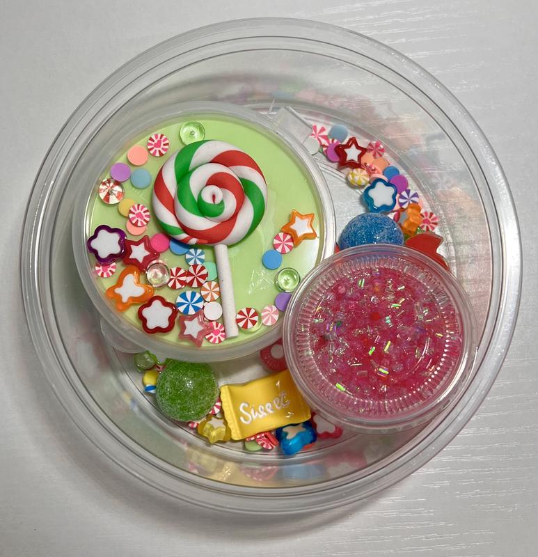 Christmas Candyland DIY Slime with Clay and Drizzle!