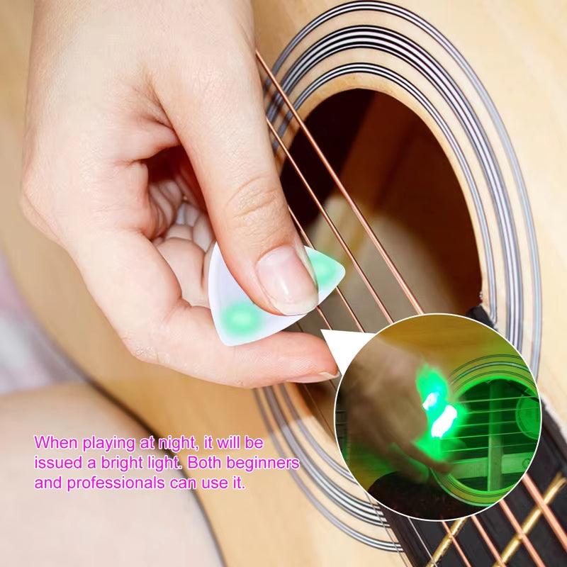 Fashion Cool Beat Picks Beatpicks Touch Luminous LED Glowing Guitar Pick Light up Plectrum for Ukulele Bass Electric Guitarists