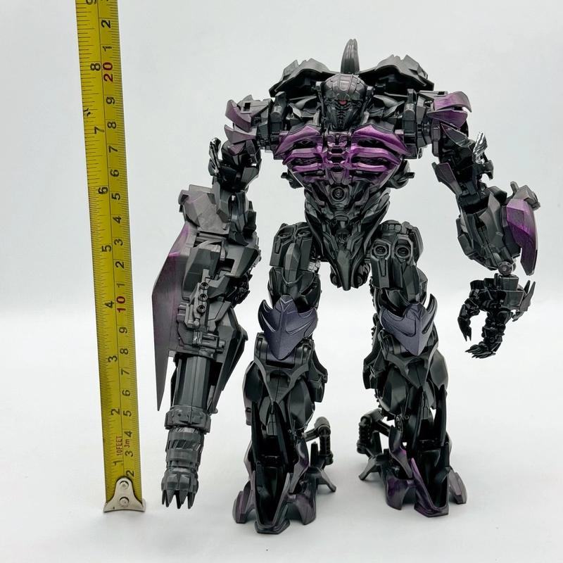 BAIWEI Transformation TW-1028B Shockwave Simple Coating Version Action Figures Toys TW1028 Movie Studio Series KO SS56 Model Sta