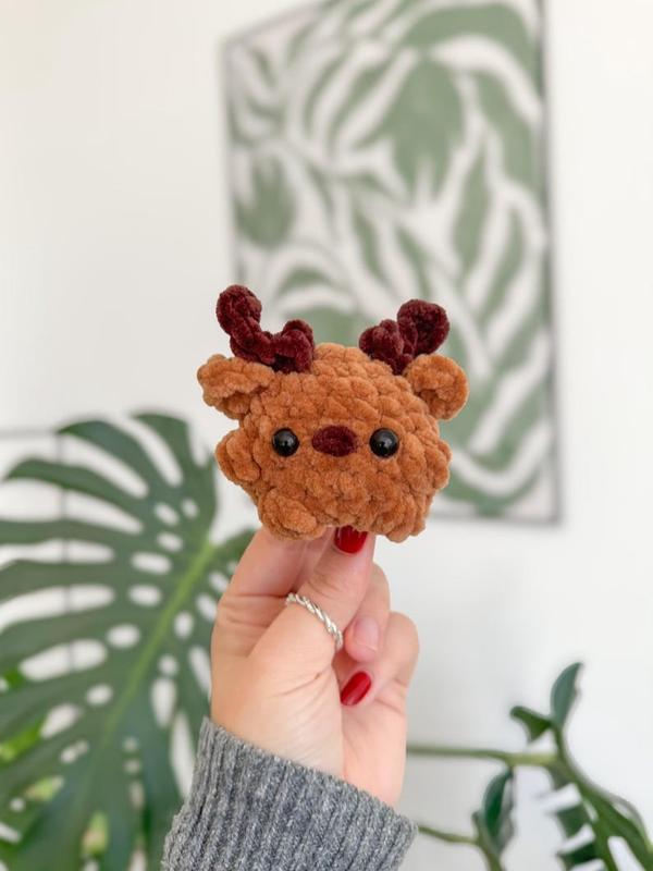 Mini Rudolph Reindeer Crochet, winter Christmas diy, Christmas Crochet (Handmade goods will be made by hand so the production time will be a little longer)