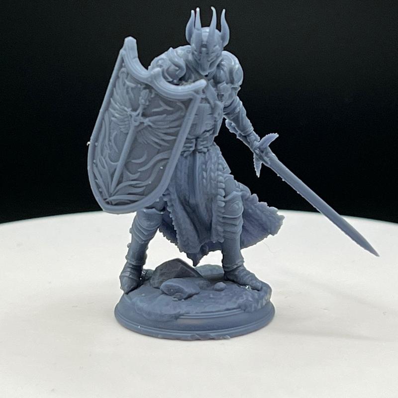 Divine Paladin of Conquest - Caedes | DM Stash | Miniature | Dungeons and Dragons | D&D | Dungeon Master | Pathfinder | Tabletop | Mini | TTRPG