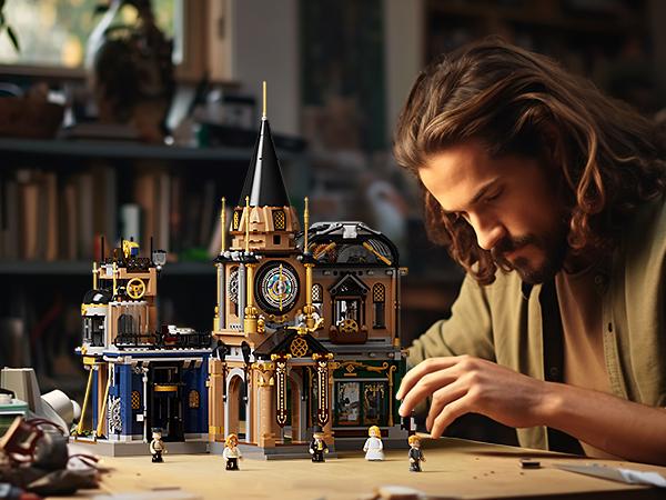 FUNWHOLE Steampunk Trading-Center Lighting Building-Bricks Set - LED Light Construction Building Model Toys Gift Set 2680 Pcs for Boys and Girls age 18+