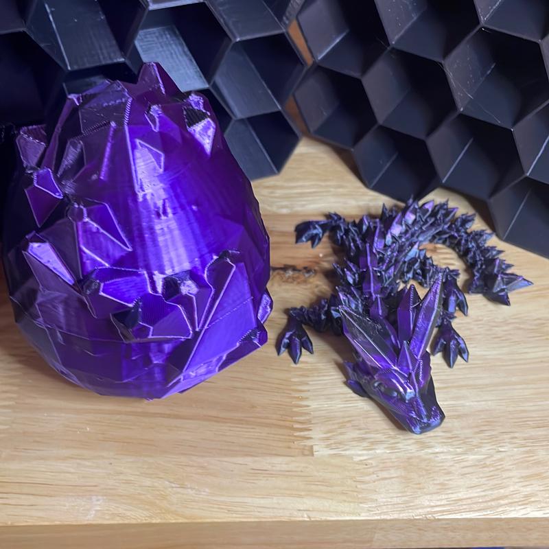 Dragon Figurines articulated with egg, 3D Printed