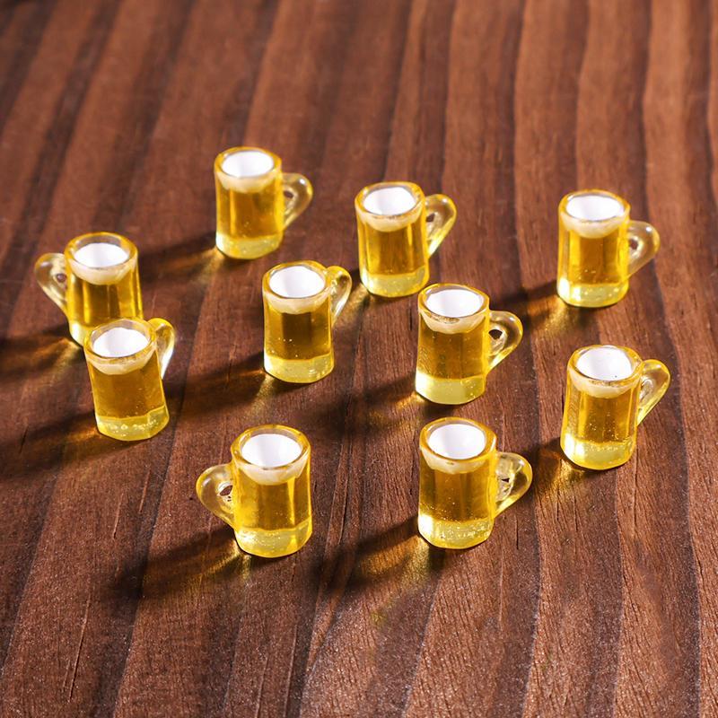 Mini Resin Beer Mug, 30pcs set Cute Mini Resin Beer Mug, Miniature Cup Suitable for Miniature Accessories DIY Decorations