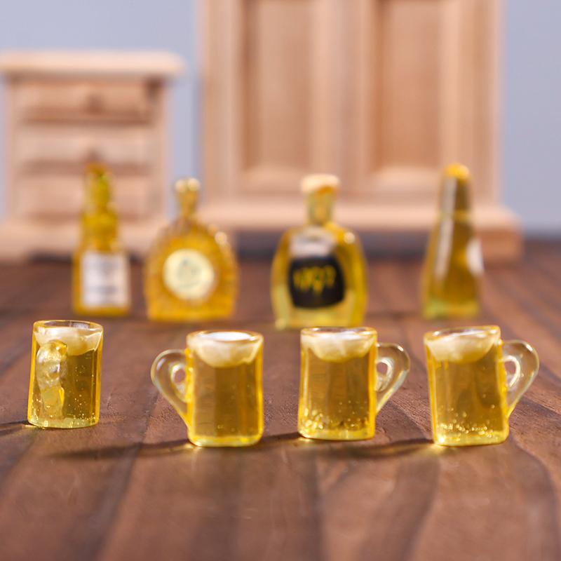 Mini Resin Beer Mug, 30pcs set Cute Mini Resin Beer Mug, Miniature Cup Suitable for Miniature Accessories DIY Decorations