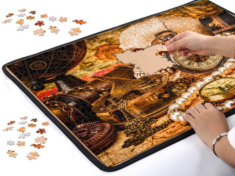 HUADADA 1000 Pieces Adult Puzzles, Vintage Items, Great for Home Decoration Holiday Vacation, Family Games, Grandparents Brainstorming