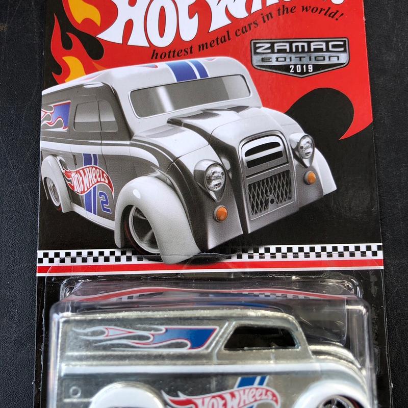 Hot Wheels Dairy Delivery Vehicle, 2019 Zamac Collector's Edition New scale 1:64 diecast